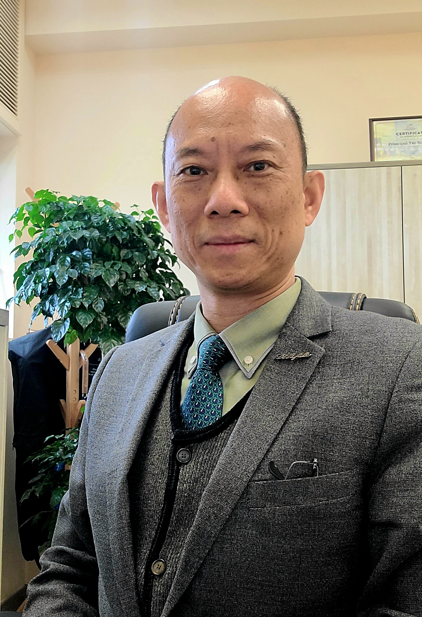Mr. Tso Siu Man, Simon